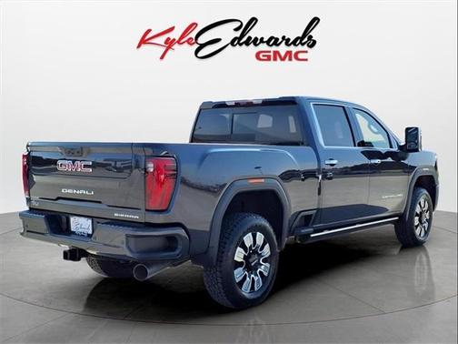 2025 GMC Sierra 2500 Denali