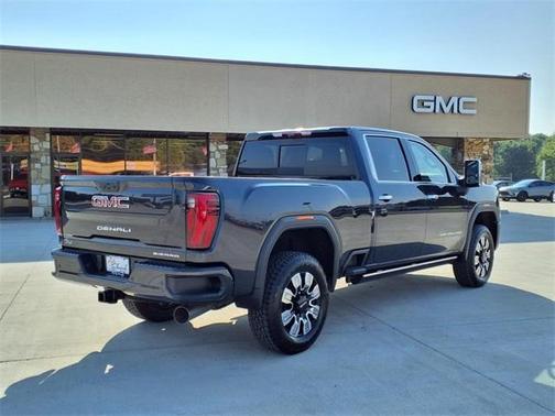 2025 GMC Sierra 2500 Denali