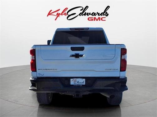 2022 Chevrolet Silverado 2500 Custom