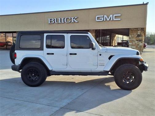 2020 Jeep Wrangler Unlimited Sahara