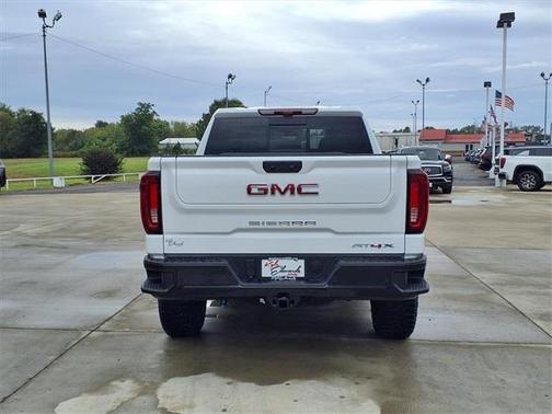 2026 GMC Sierra 1500 AT4X