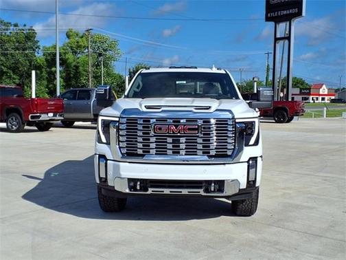 2025 GMC Sierra 2500 Denali