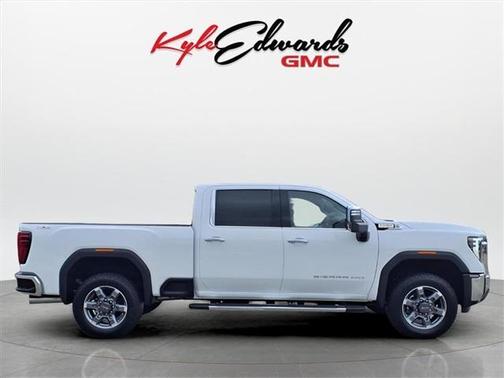 2026 GMC Sierra 2500 SLT