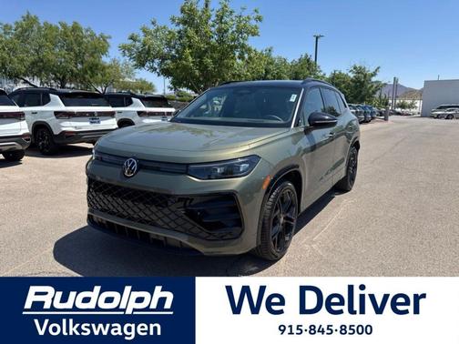 Green 2026 Volkswagen Tiguan 2.0T SE R-Line Black