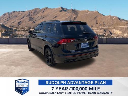 Deep Black Pearl Effect 2023 Volkswagen Tiguan 2.0T SE R-Line Black
