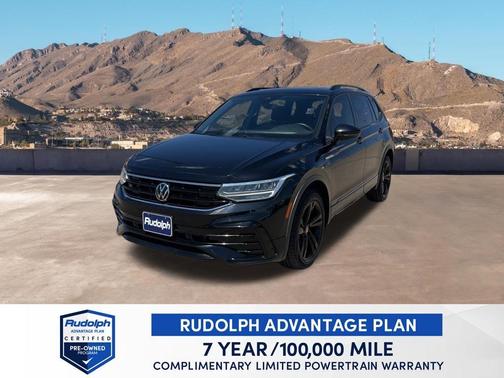 Deep Black Pearl Effect 2023 Volkswagen Tiguan 2.0T SE R-Line Black