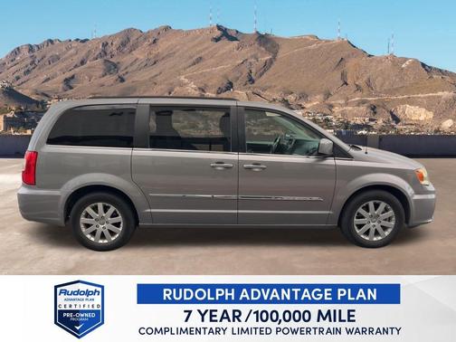 2014 Chrysler Town & Country Touring