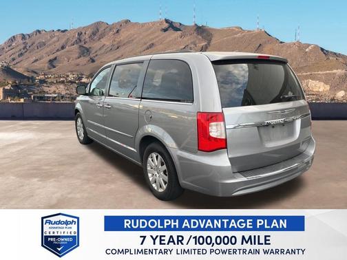 2014 Chrysler Town & Country Touring