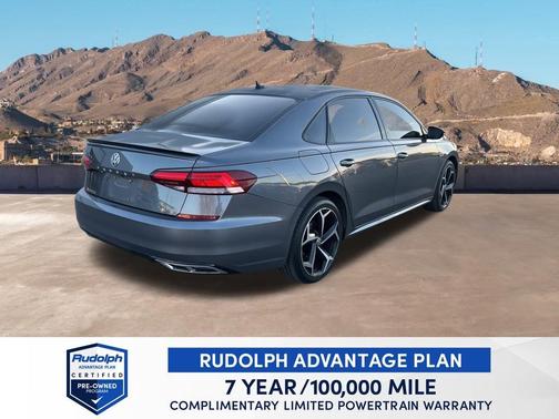 2022 Volkswagen Passat 2.0T R-Line