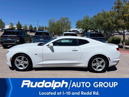 Summit White 2022 Chevrolet Camaro 1LT