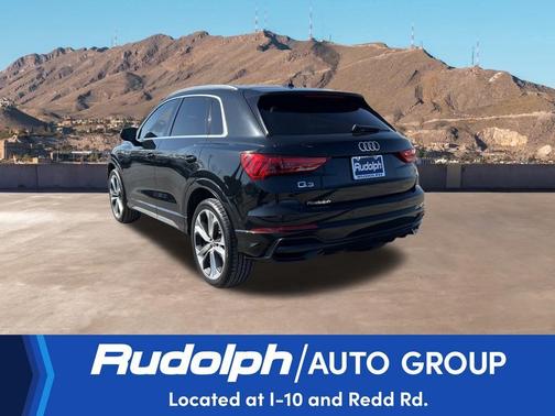 2020 Audi Q3 45 S line Prestige
