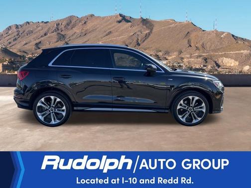 2020 Audi Q3 45 S line Prestige