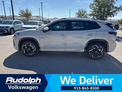 2026 Volkswagen Tiguan 2.0T SEL R-Line