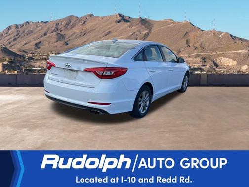 2017 Hyundai SONATA SE