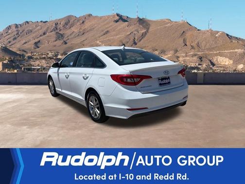 2017 Hyundai SONATA SE
