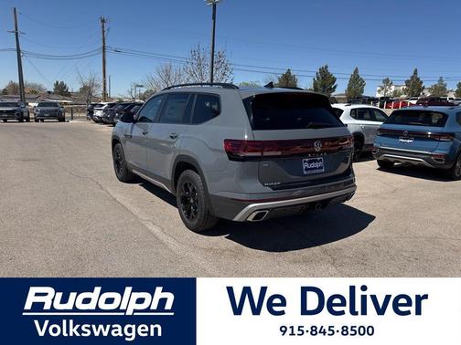 2026 Volkswagen Atlas 2.0T Peak Edition