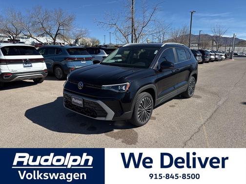 Deep Black Pearl Effect 2026 Volkswagen Taos 1.5T SE