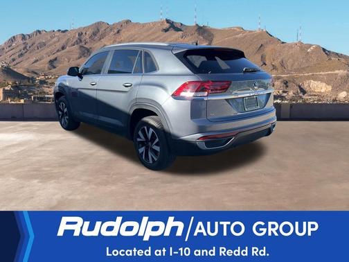 2022 Volkswagen Atlas Cross Sport 2.0T SE