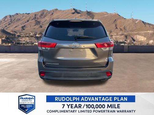 Gray 2019 Toyota Highlander XLE
