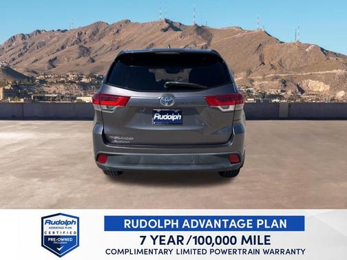 Gray 2019 Toyota Highlander XLE