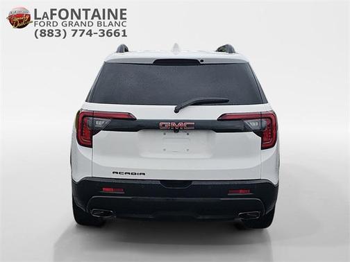2022 GMC Acadia FWD SLT