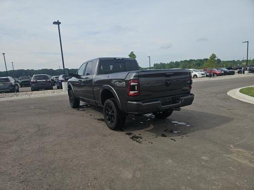 2021 RAM 2500 Laramie Crew Cab 4x4 6'4' Box