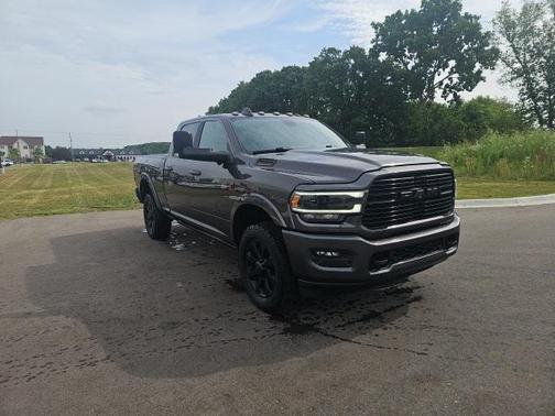 2021 RAM 2500 Laramie Crew Cab 4x4 6'4' Box