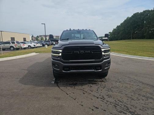 2021 RAM 2500 Laramie Crew Cab 4x4 6'4' Box