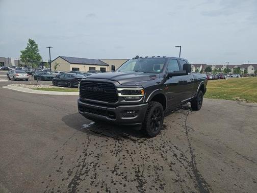 2021 RAM 2500 Laramie Crew Cab 4x4 6'4' Box