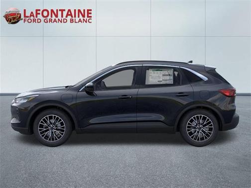 2025 Ford Escape PHEV SE