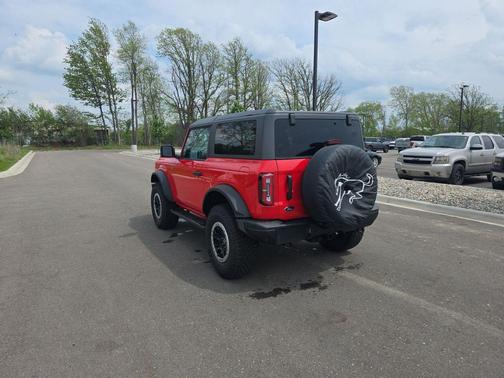 Race Red 2023 Ford Bronco Badlands