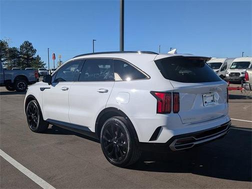 2023 Kia Sorento SX