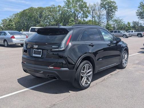 Stellar Black Metallic 2019 Cadillac XT4 Sport
