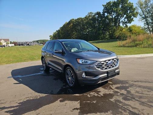 2021 Ford Edge Titanium
