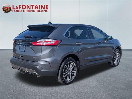 2021 Ford Edge Titanium