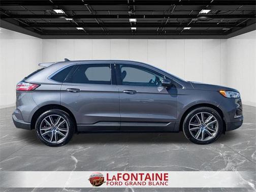 2021 Ford Edge Titanium