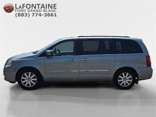 2015 Chrysler Town & Country Touring