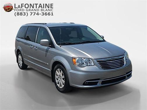 2015 Chrysler Town & Country Touring