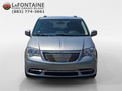 2015 Chrysler Town & Country Touring