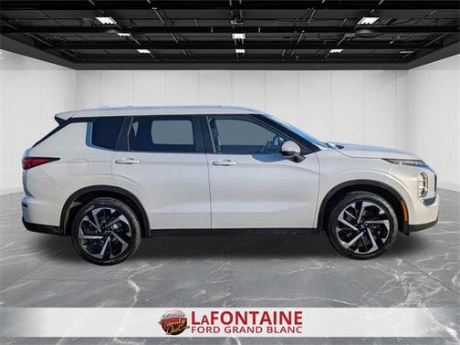 2022 Mitsubishi Outlander ES 2.5 S-AWC