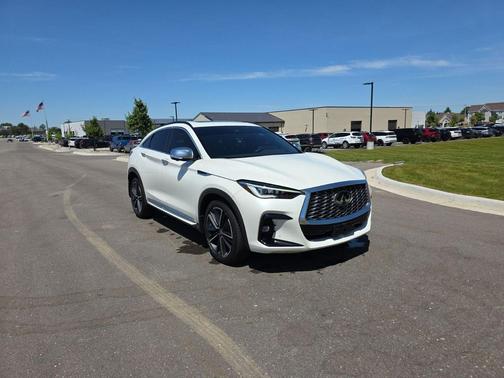 Majestic White 2023 INFINITI QX55 SENSORY
