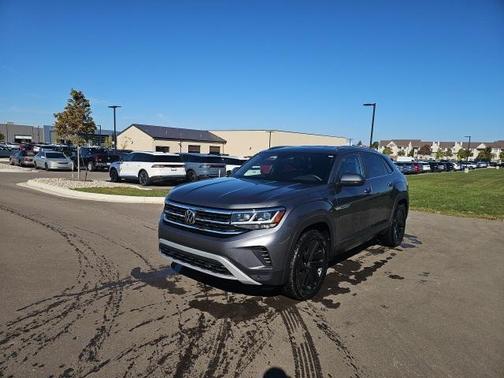 2023 Volkswagen Atlas Cross Sport 3.6L V6 SE w/Technology