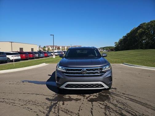 2023 Volkswagen Atlas Cross Sport 3.6L V6 SE w/Technology