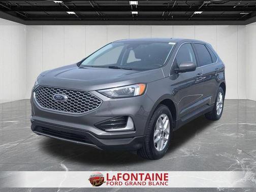 Carbonized Gray Metallic 2024 Ford Edge SEL