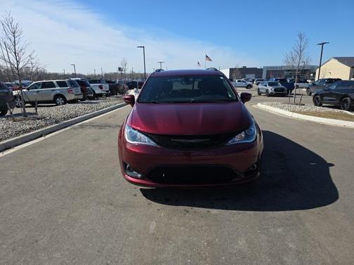 2020 Chrysler Pacifica Touring-L Plus