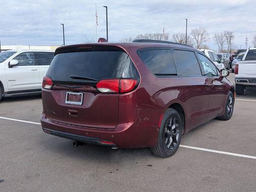 2020 Chrysler Pacifica Touring-L Plus