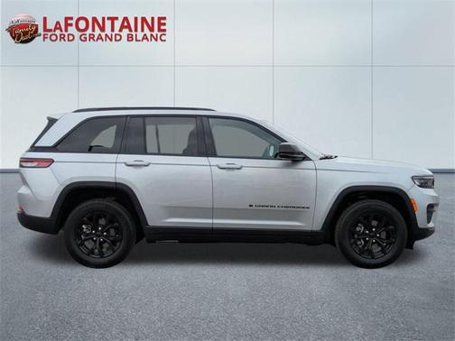2024 Jeep Grand Cherokee Altitude