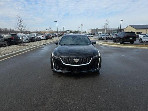 2022 Cadillac CT5 Premium Luxury