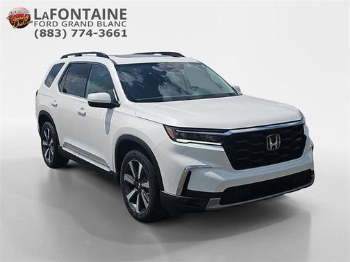 2024 Honda Pilot Touring 8-Passenger