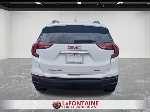 Summit White 2021 GMC Terrain SLE